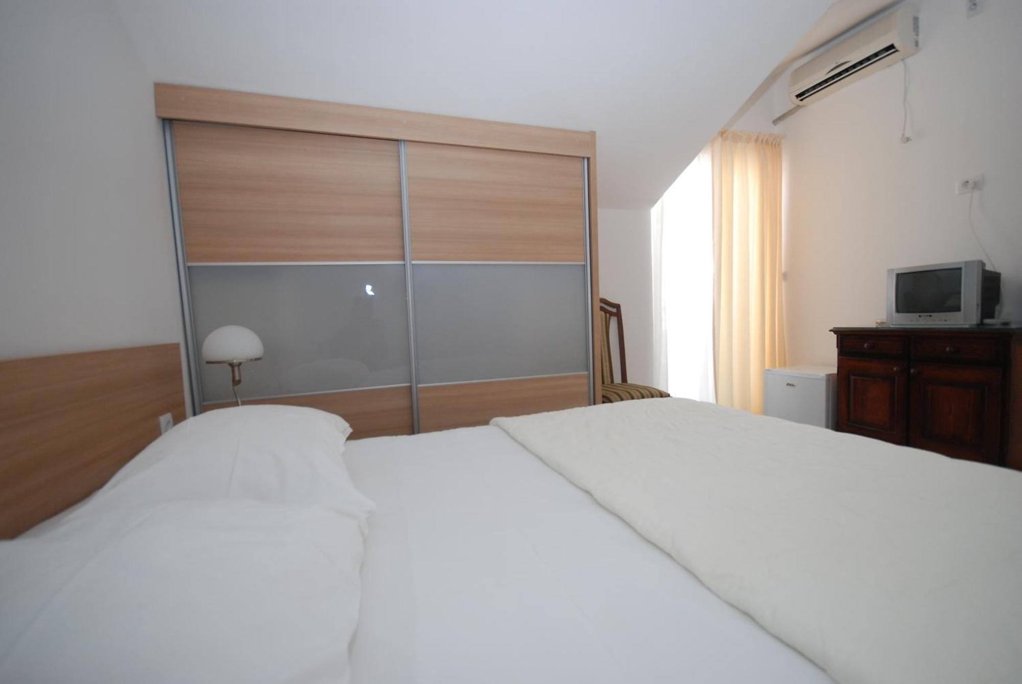 Pansion Anita Hotel Budva Room photo